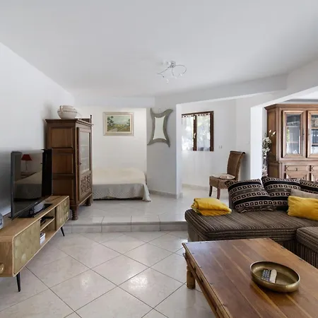 Villa Portigliolo Michelangeli *